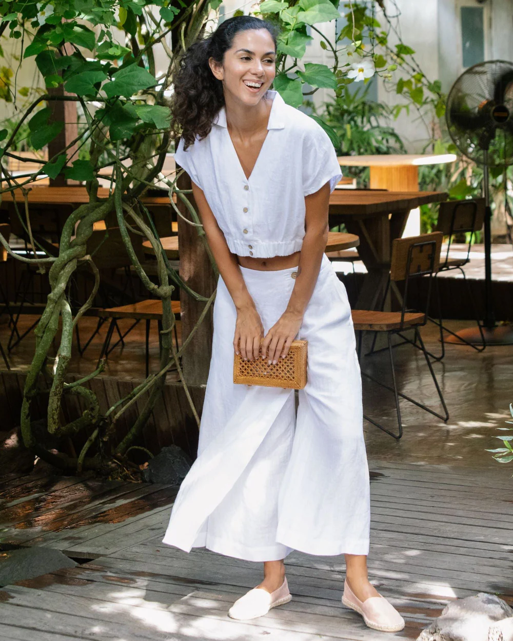 White Linen Cropped Button - Down Top - Image 4