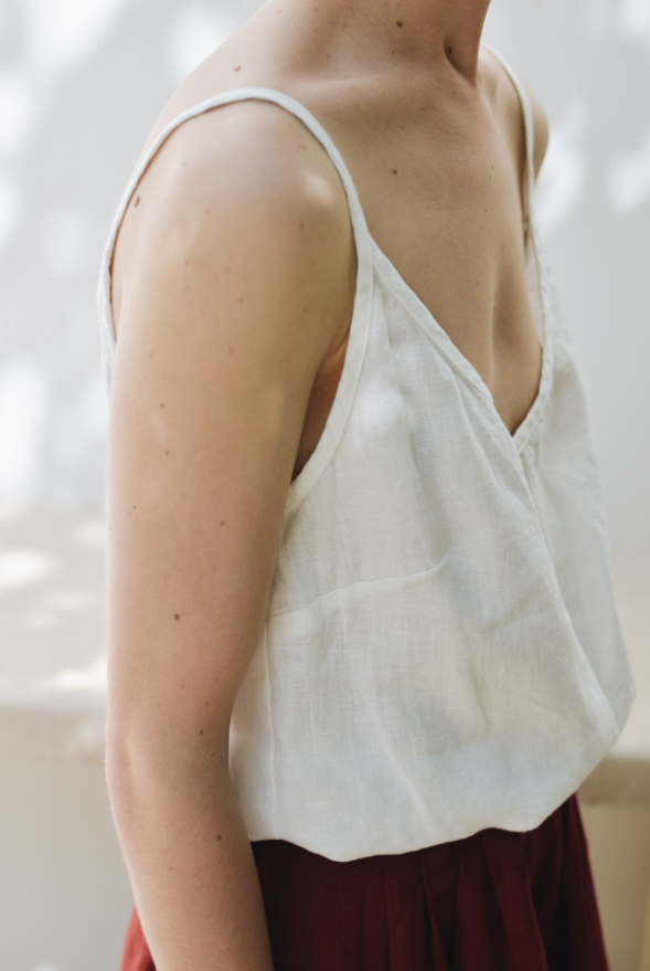 Hazel Linen Top - Image 5
